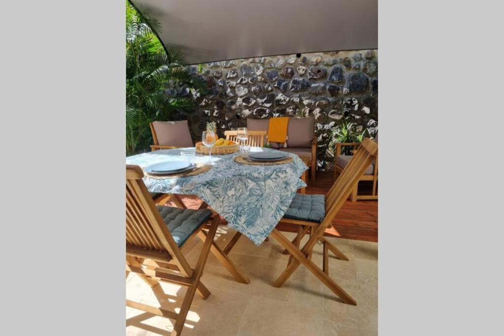 L'Instant Evasion, Studio Avec Terrasse, Piscine ! 생질레방 외부 사진